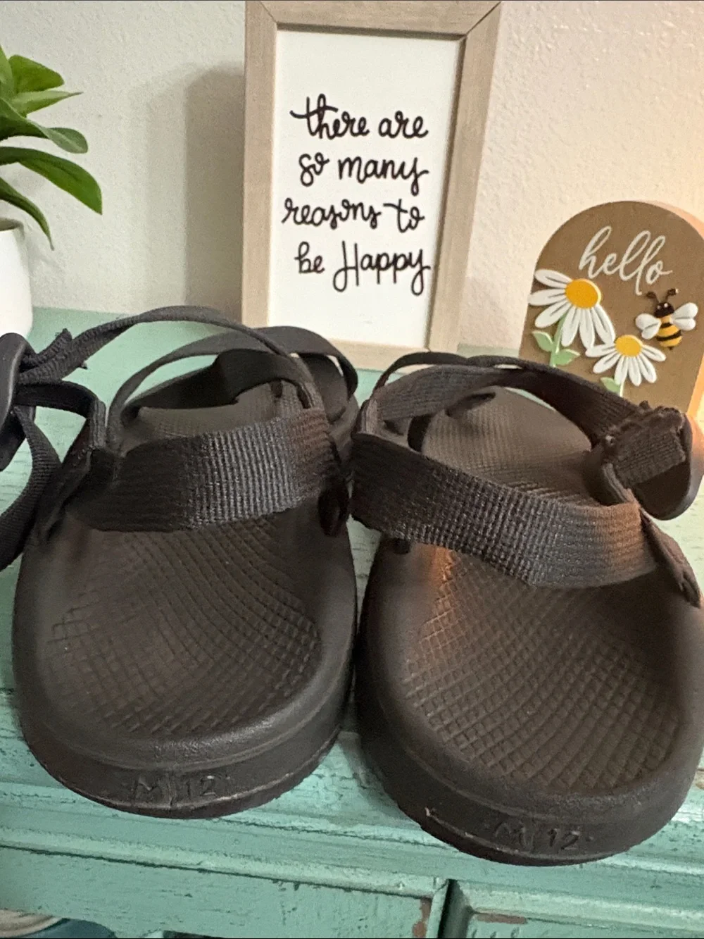 Chaco comfortable black